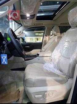 تۆیۆتا لاند کروزەر